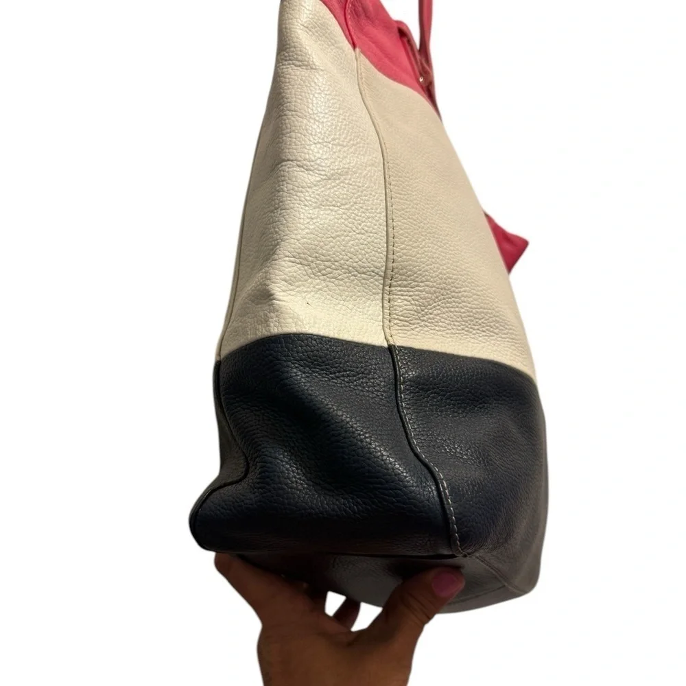 CYNTHIA ROWLEY Stylish Pink, White, and Black Tote Bag